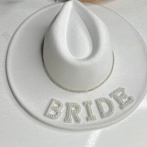 SHIRALEAH white felt cowgirl hat with a pearl and rhinestone-embellished "BRIDE"